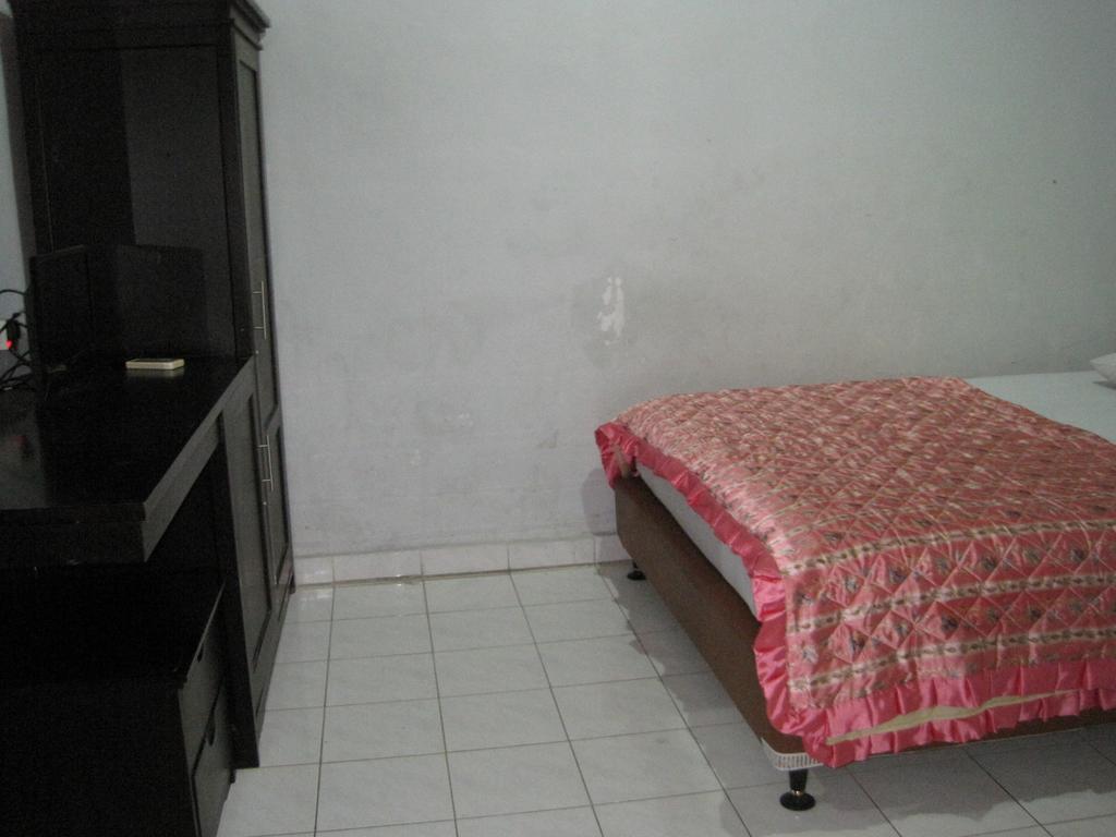 Taman Mekar Beach Inn Kuta  Phòng bức ảnh