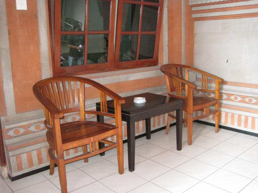 Taman Mekar Beach Inn Kuta  Phòng bức ảnh