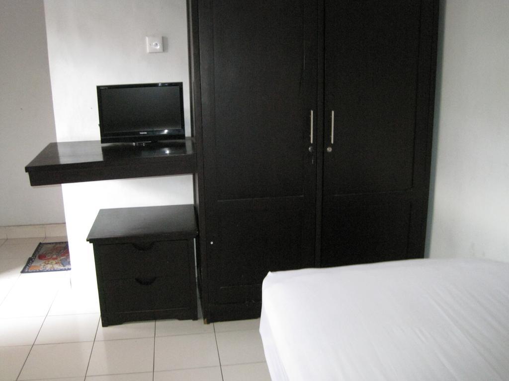 Taman Mekar Beach Inn Kuta  Phòng bức ảnh