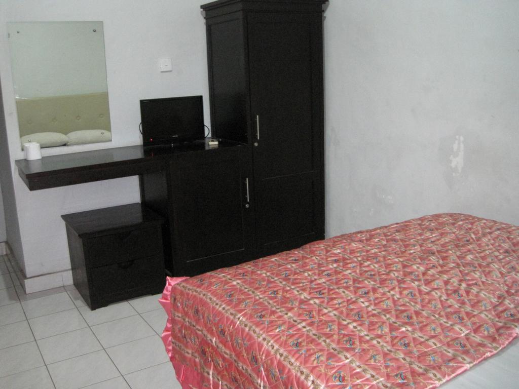 Taman Mekar Beach Inn Kuta  Phòng bức ảnh