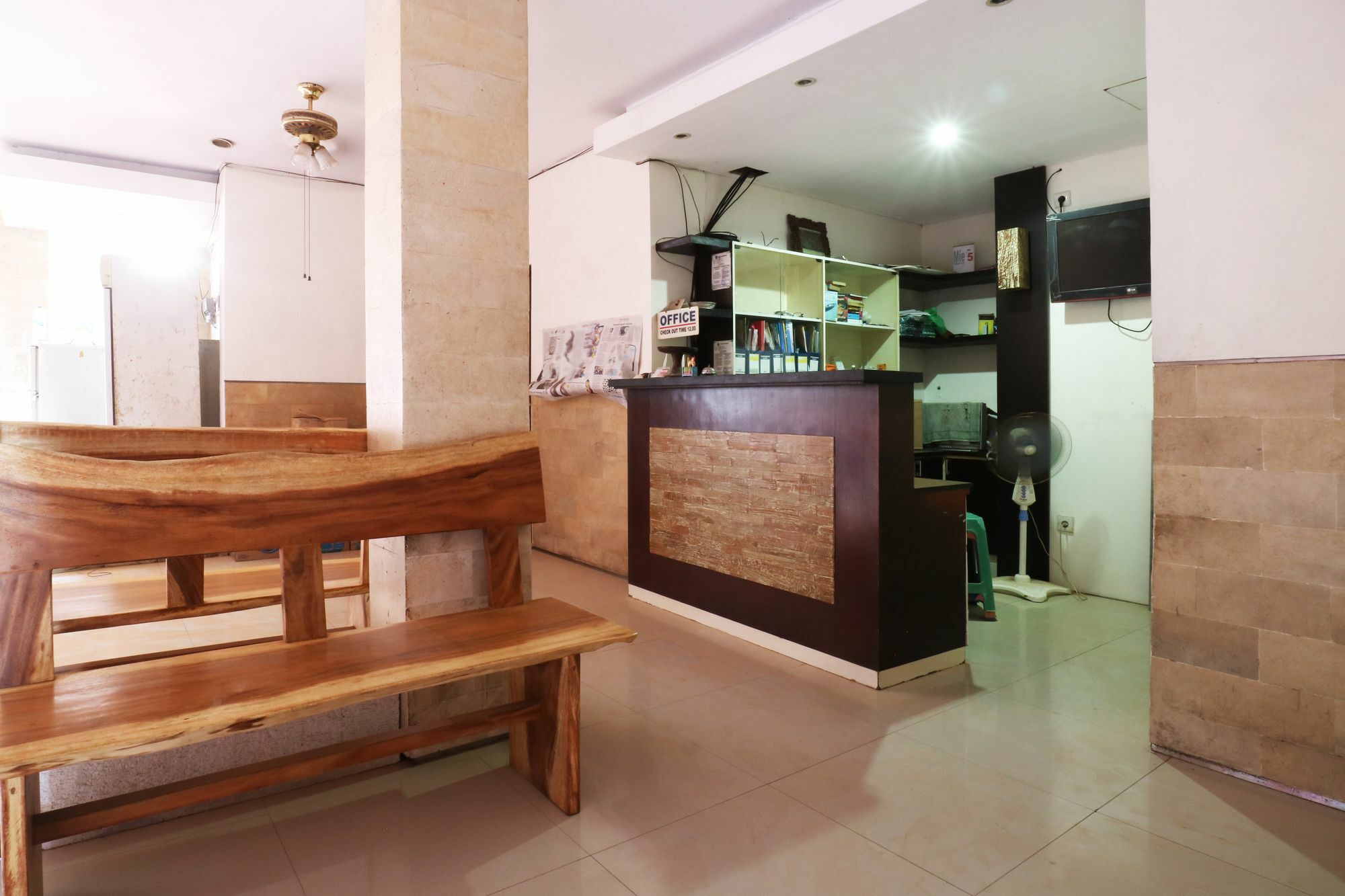 Taman Mekar Beach Inn Kuta  Ngoại thất bức ảnh