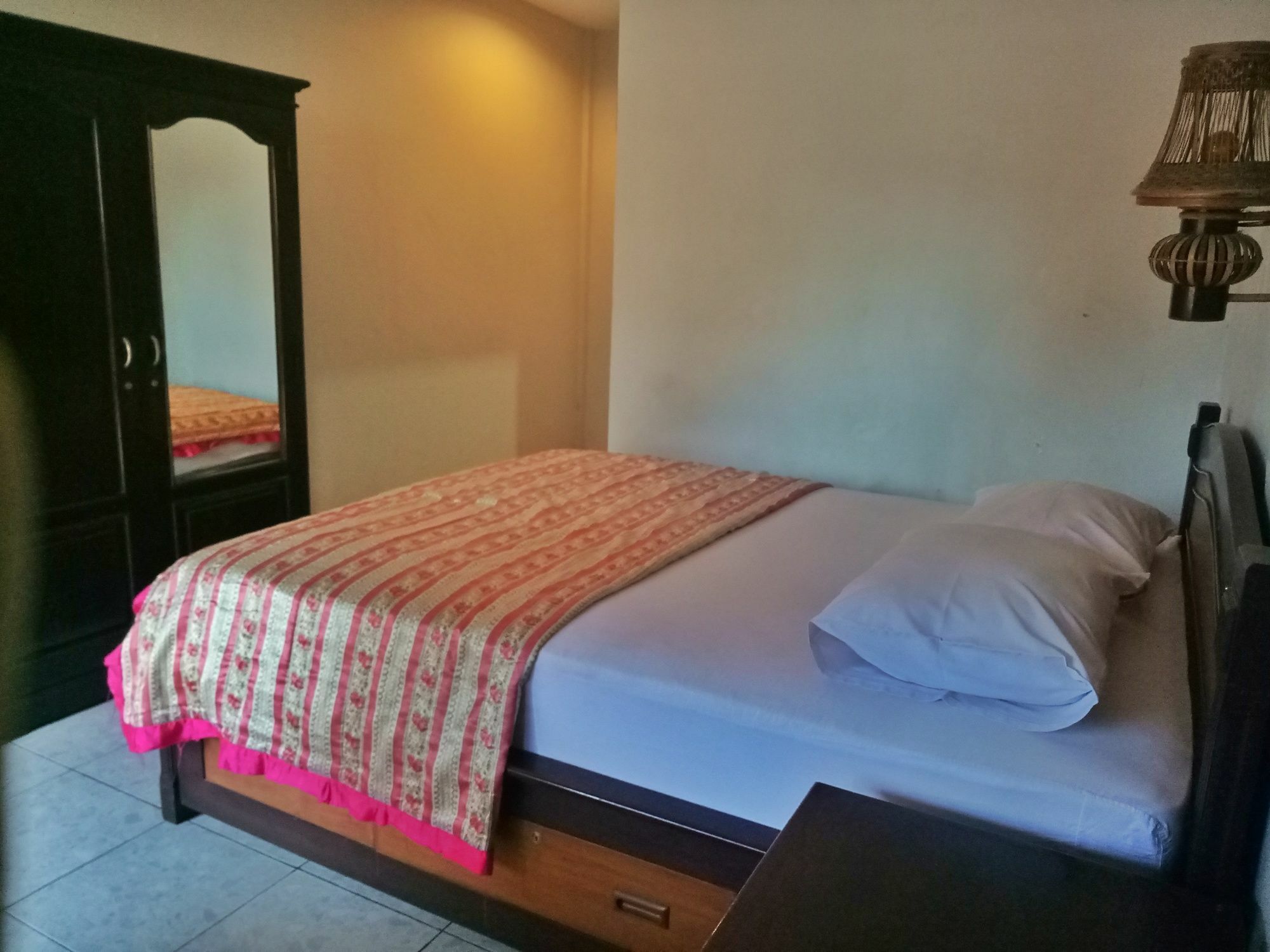 Taman Mekar Beach Inn Kuta  Ngoại thất bức ảnh